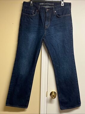 Old Navy Men’s Dark Blue Bootcut Jeans 34x30 washed never worn
